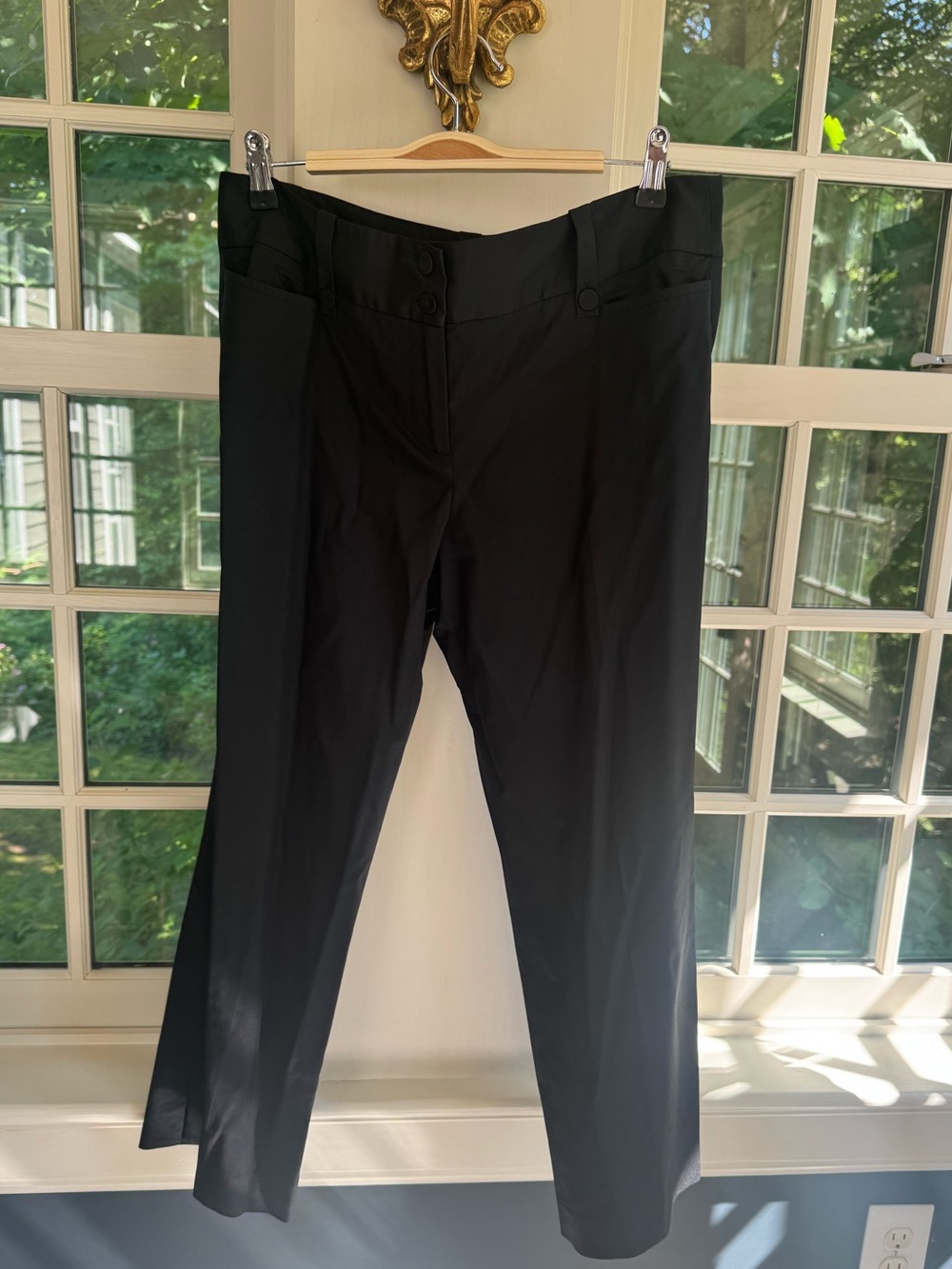 LOFT Women’s Cropped Trousers